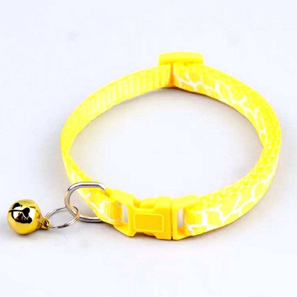 Belen Kutest Yellow Giraffe Pattern Cat Collar with Bell and Toys Gift Package - Picture 2 of 10
